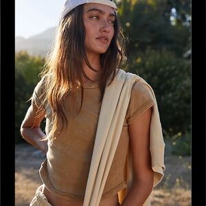 Free People Ribbed Baby Tee Size Small Antelope